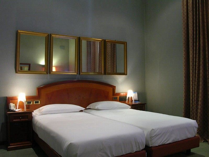 Hotel Rex Rome Bagian luar foto